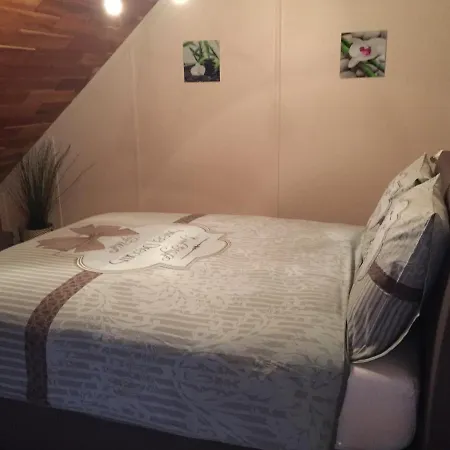 Bed & Breakfast Haus Buylbergh Lichtenborn