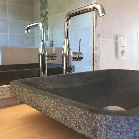 ベッド・アンド・ブレックファスト Haus Buylbergh 3*