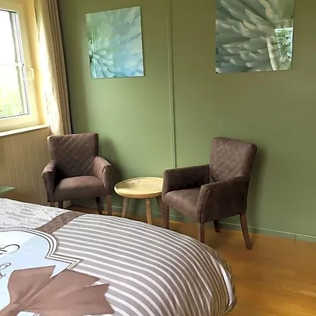 ベッド・アンド・ブレックファスト Haus Buylbergh 3*