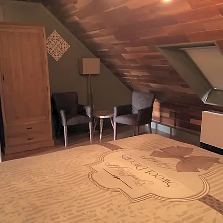 Haus Buylbergh ベッド・アンド・ブレックファスト Lichtenborn